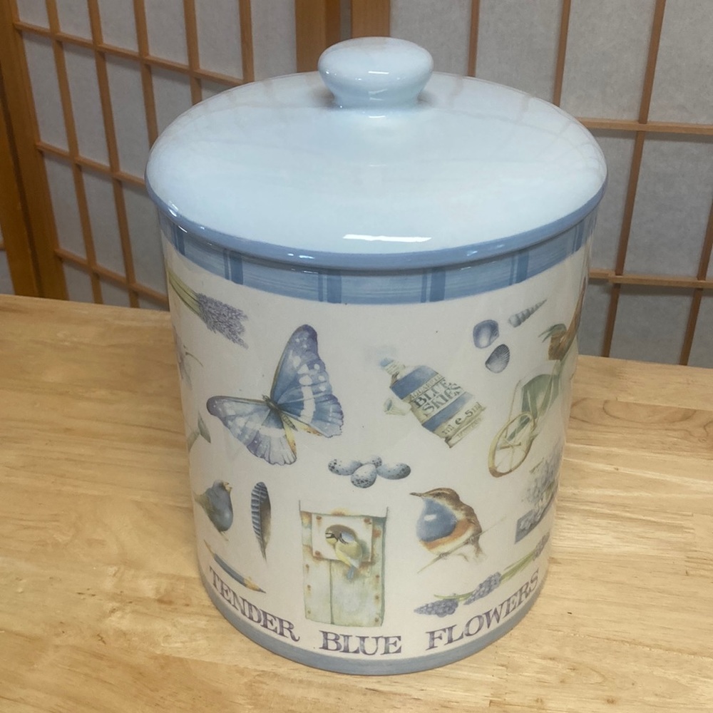 Marjolein Bastin for Hallmark Blue Skies Birdsong Ceramic Canister with Lid